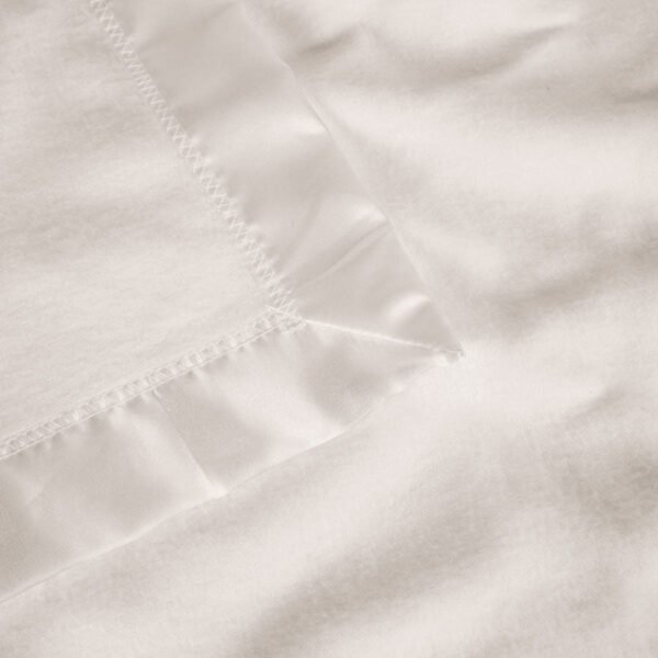 Bamboo Blanket - Image 4